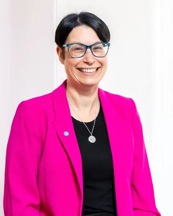 Rebecca Head, Associate Director