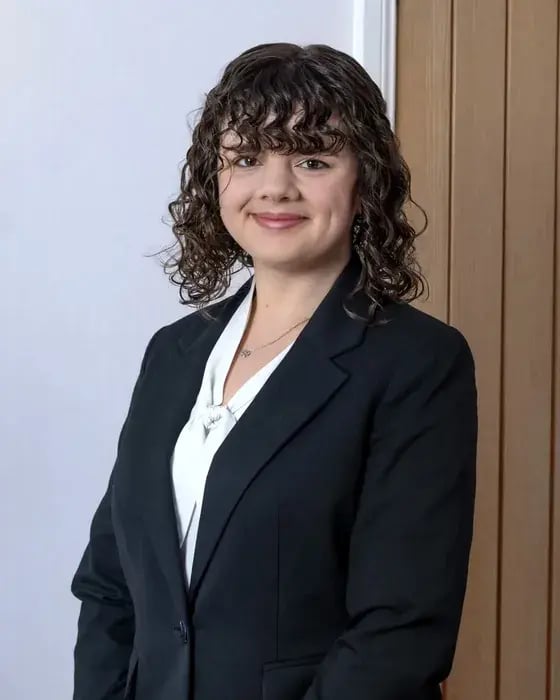 Victoria Simpson, Associate Solicitor