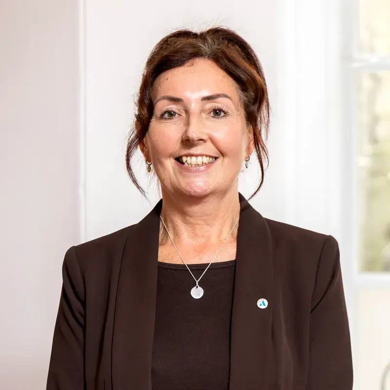 Joanne Vernon